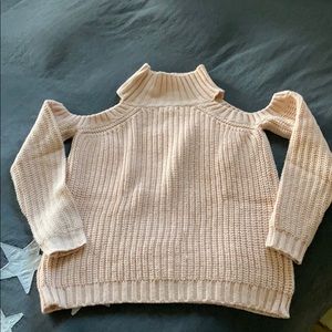 Cold shoulder turtleneck sweater from LF